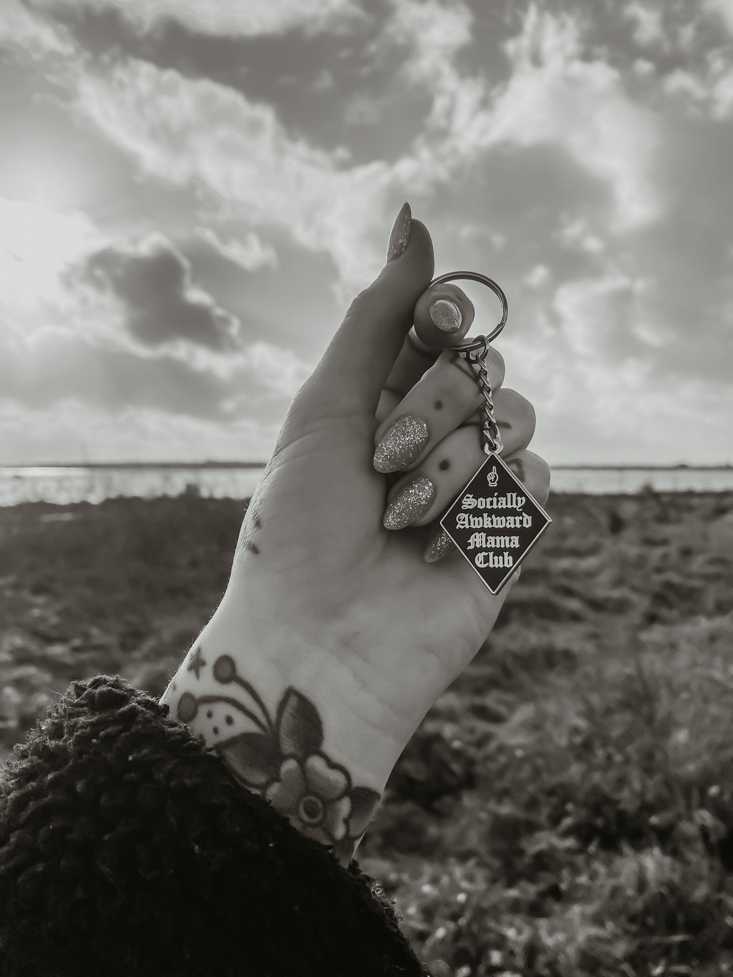 Socially Awkward Mama Club Keychain