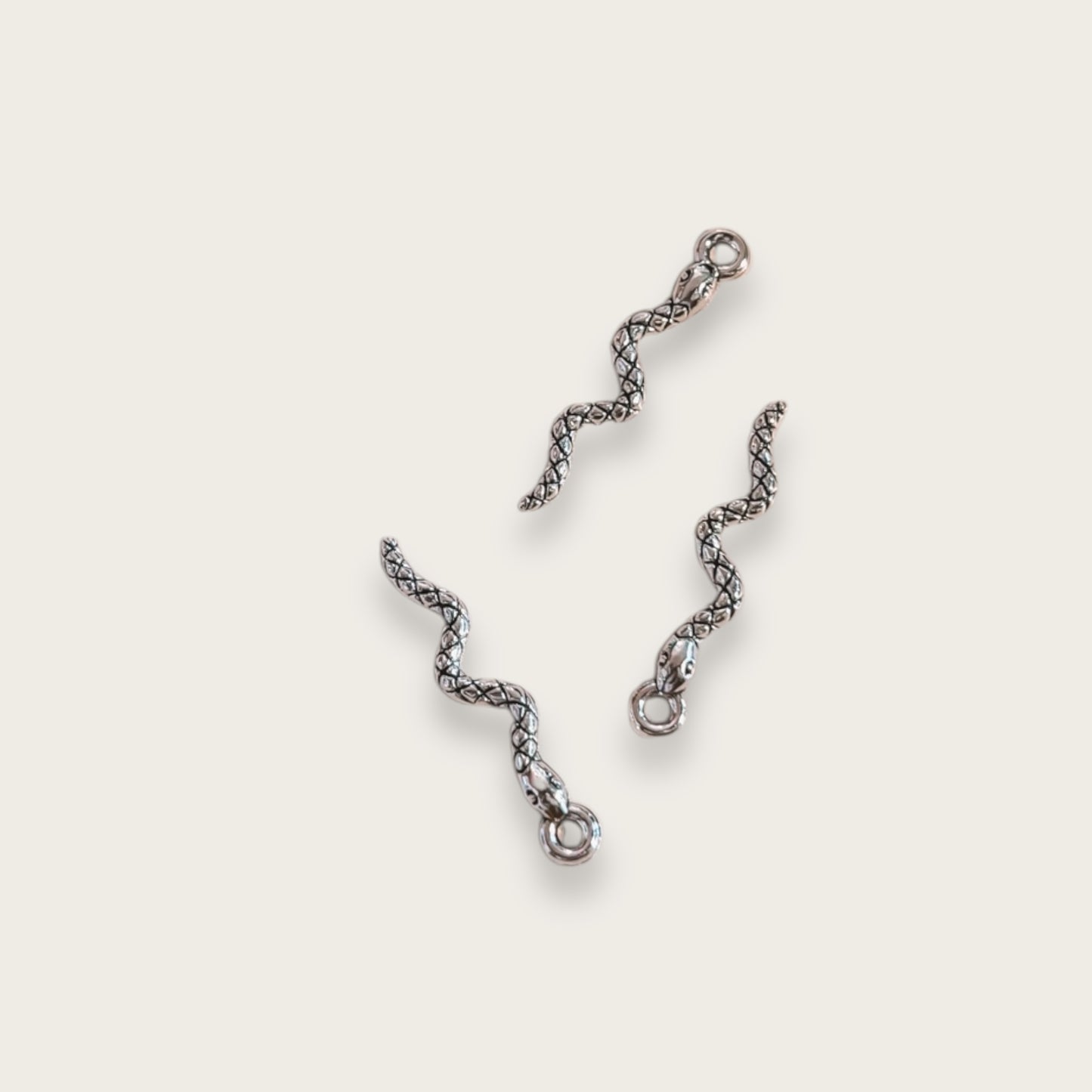 Snake Charm 1pc - Silver Tone