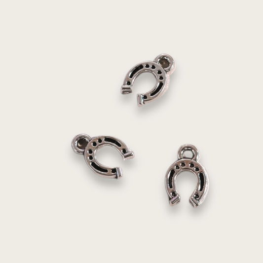 Lucky Horseshoe Charm 1pc - Silver Tone