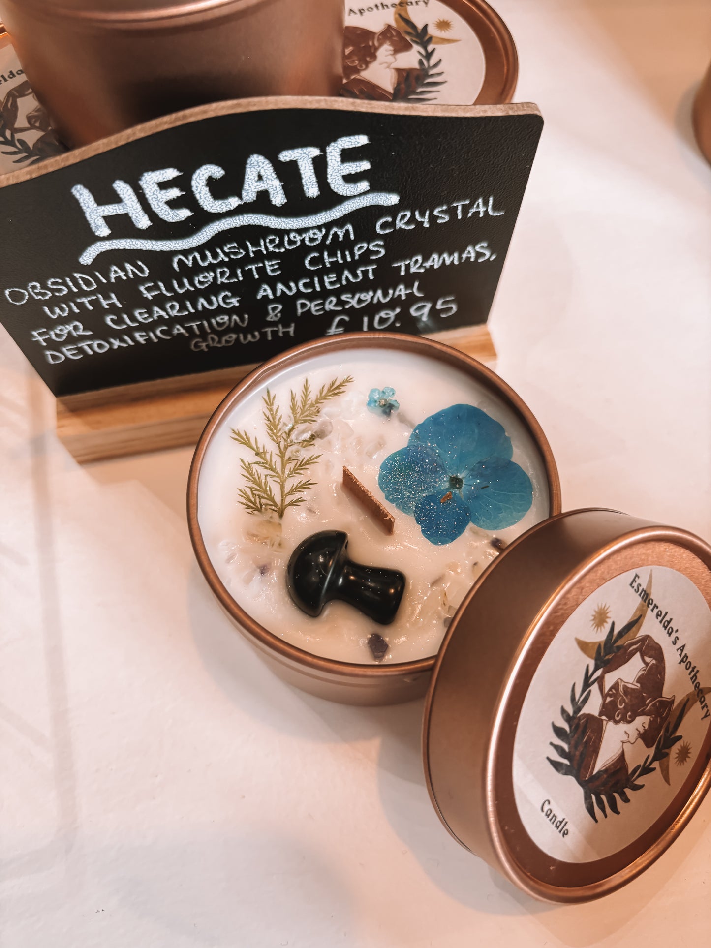 Hecate - Obsidian Candle