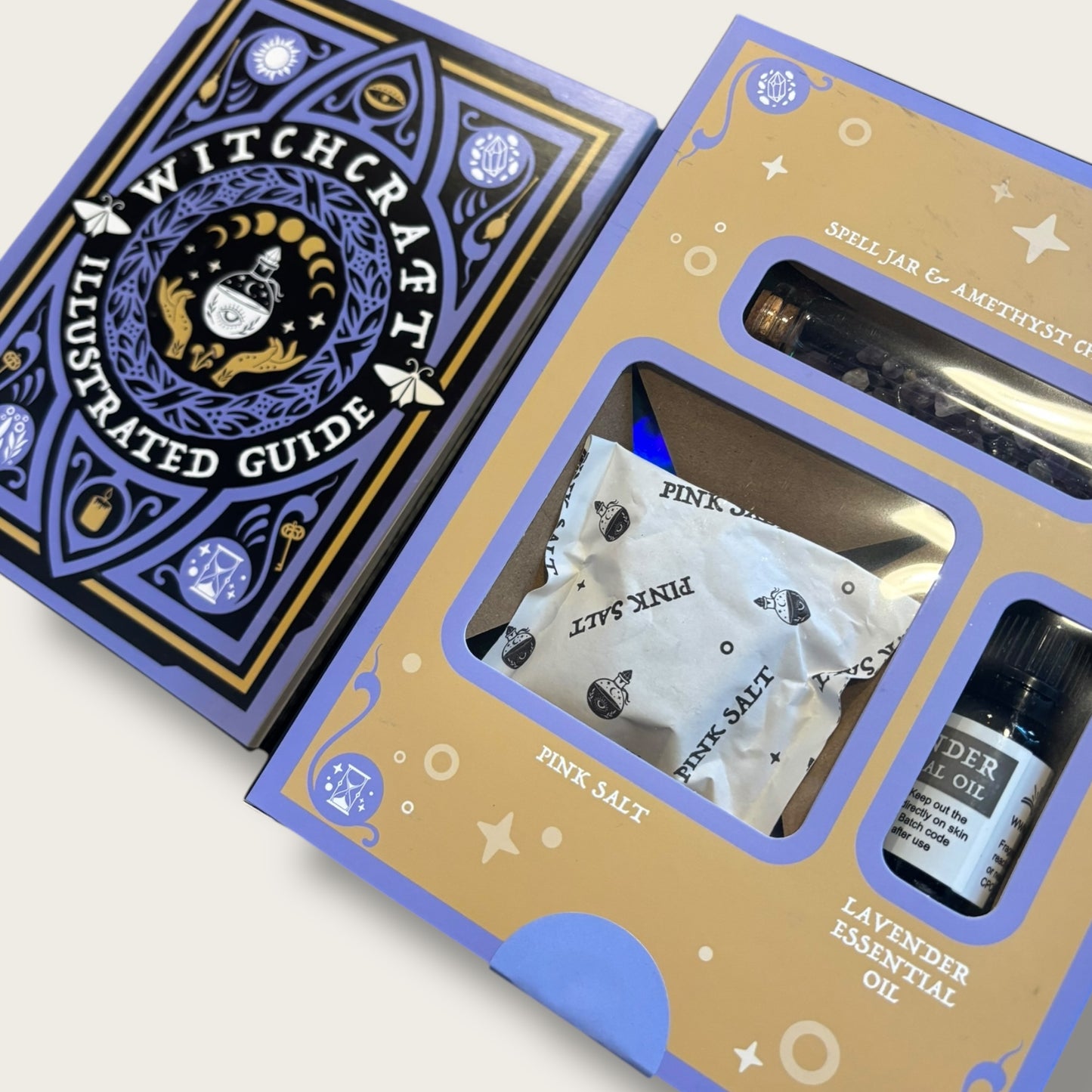Witchcraft Illustrated Guide & Witching Kit