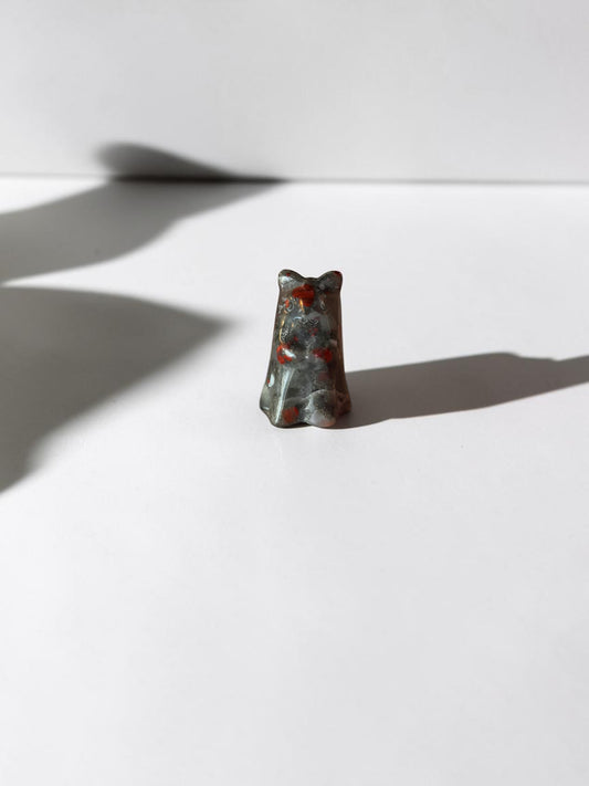 Bloodstone Ghost Kitty Crystal Carving