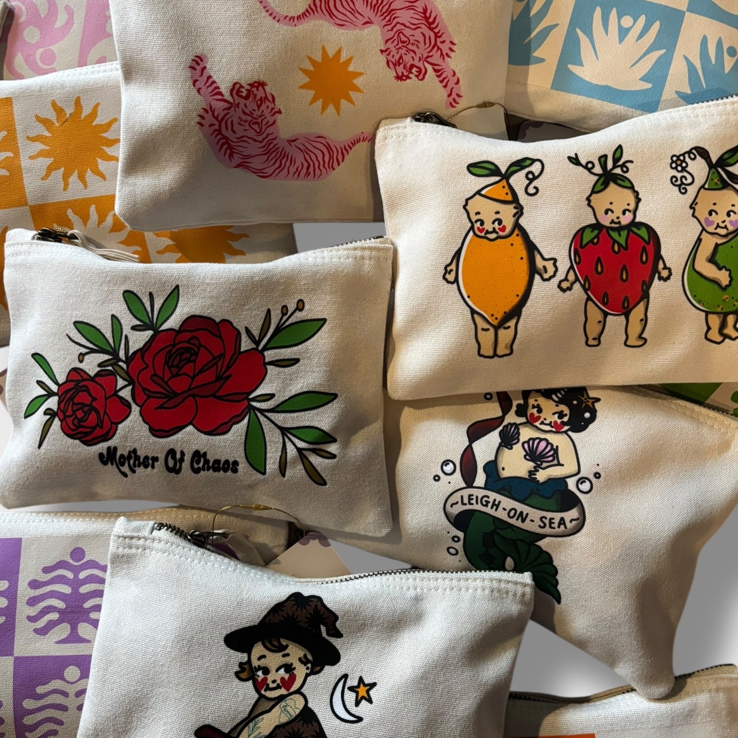 Tigers Canvas Pouch