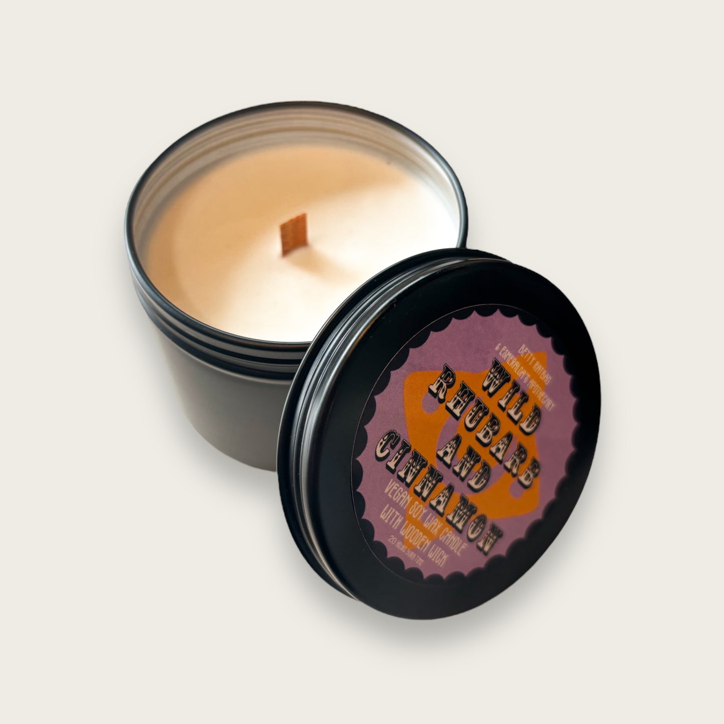 Wild Rhubarb & Cinnamon Candle